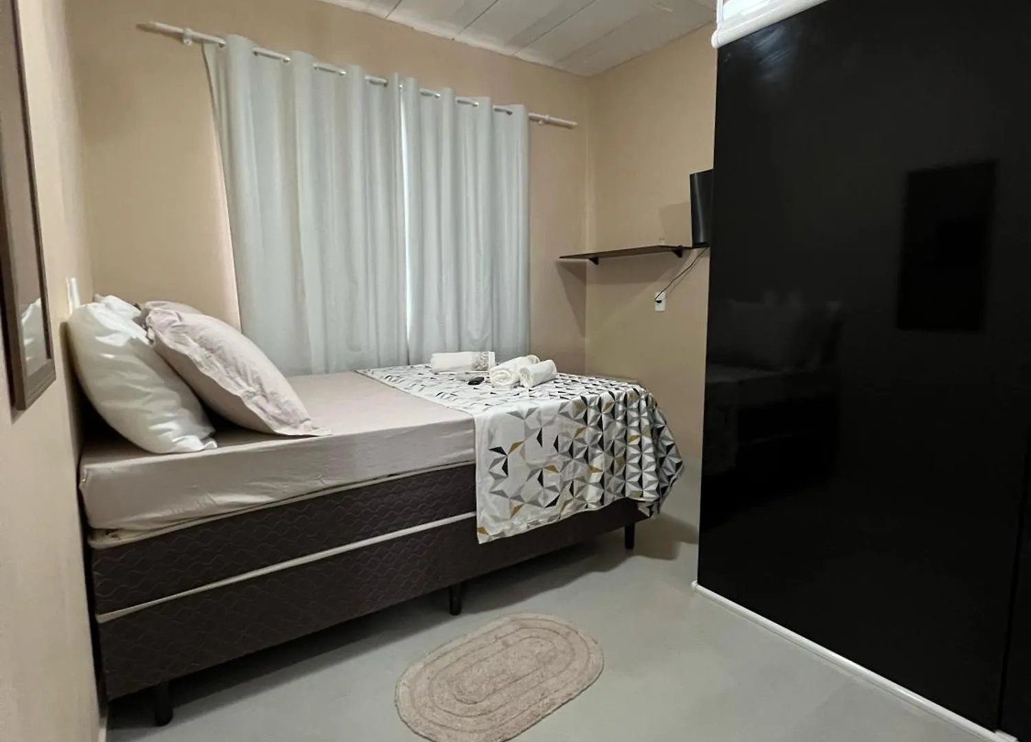 Suite 3- Praia Bonita Hospedagem,Agora Com Ar Condicionado Sao Francisco do Sul Brasil